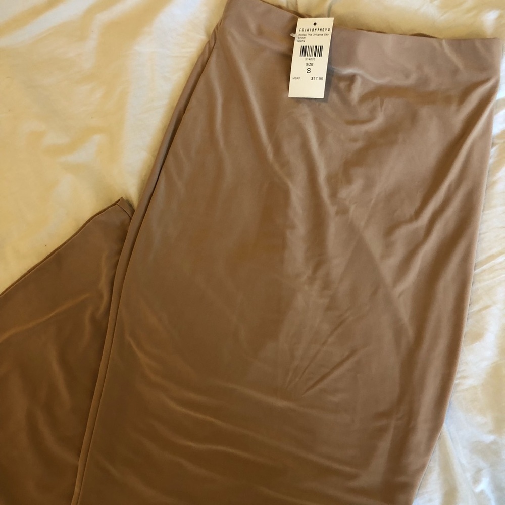 Fashion nova long skirt